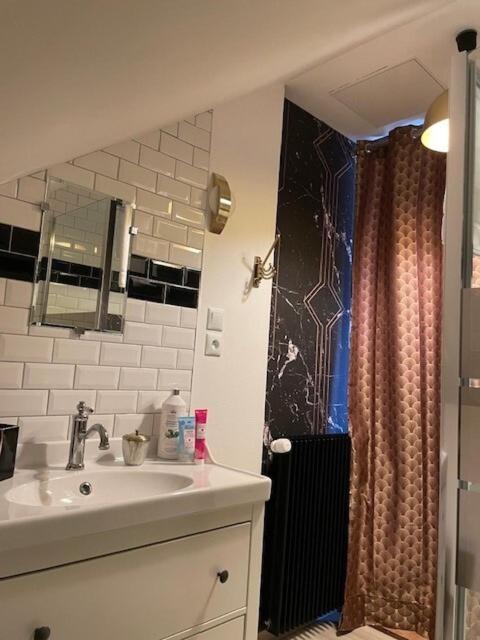 La Maison De Florence Angers Habitación foto
